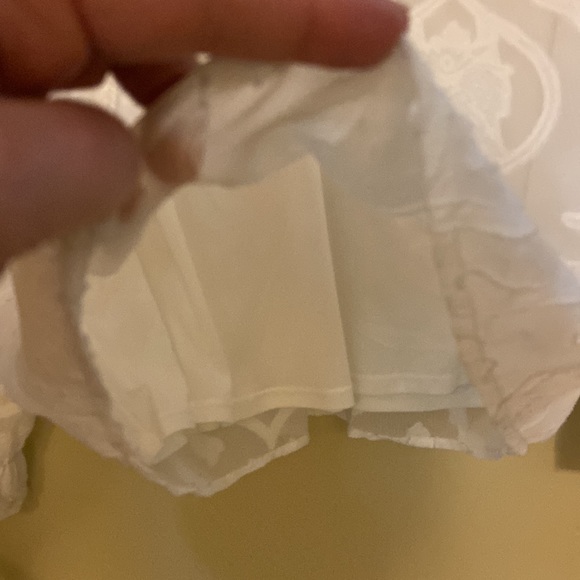 Belle by Kim Gravel, medium lined lace blouse - Picture 6 of 9